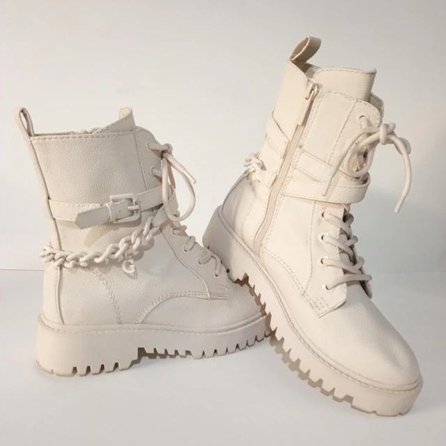 Guess , 36,5 2