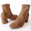 Nine west , 37 1