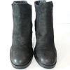 Barneys , cuero , 35 2