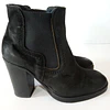 Barneys , cuero , 35 5
