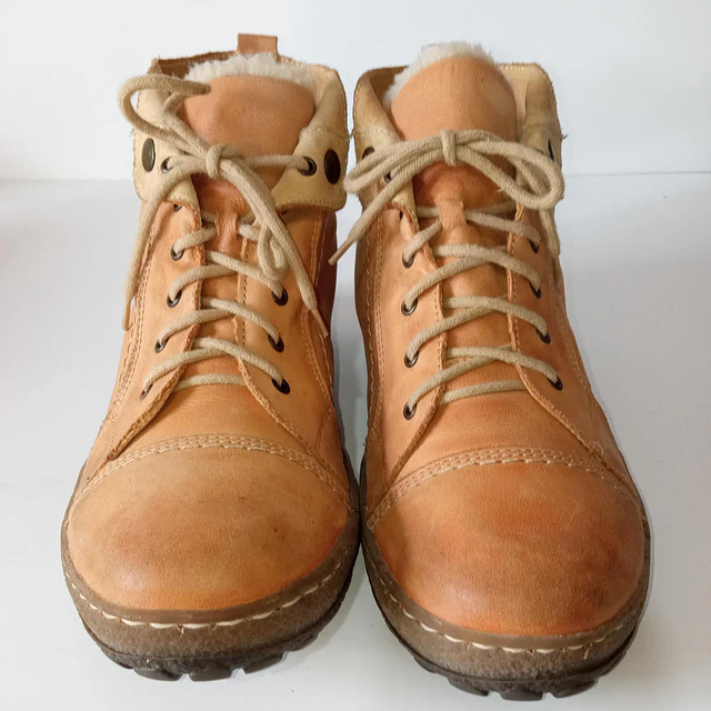 Zapatos de cuero con lana , 38 5