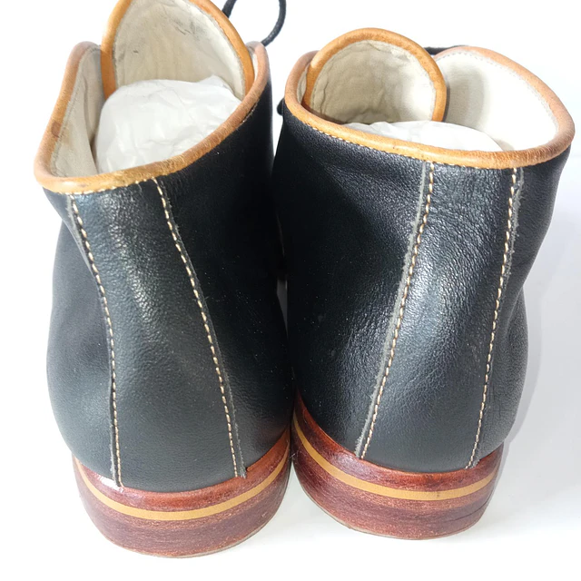 La zapateria , cuero , 37  6