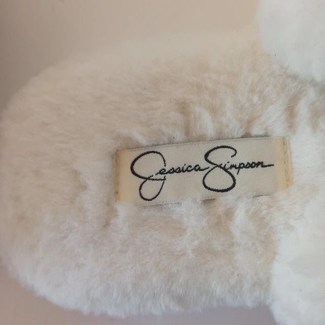 Jessica Simpson 36-37 2