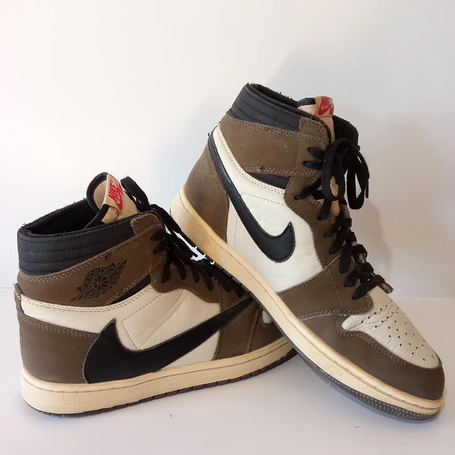 Air Jordan 1 Retro High OG Travis Scott Mocha , 28 cm 3