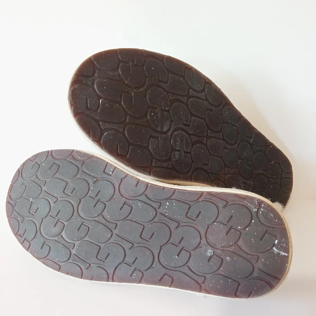 UGG Scuff , reno ,38 5