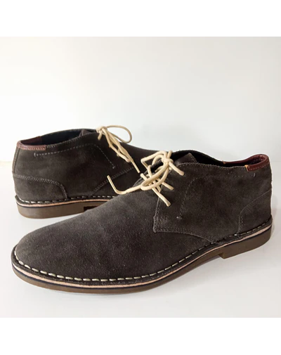 Kenneth Cole , reno , 45
