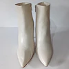 Vince Camuto ,cuero , 39 4