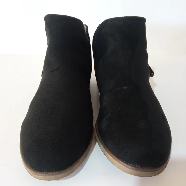 Dr Scholls , 39 3