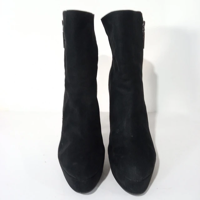 Guess , 38,5 4