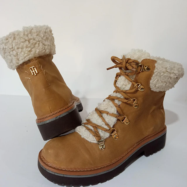 Tommy Hilfiger , 37,5 1