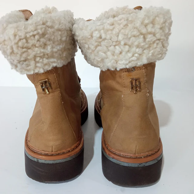 Tommy Hilfiger , 37,5 5