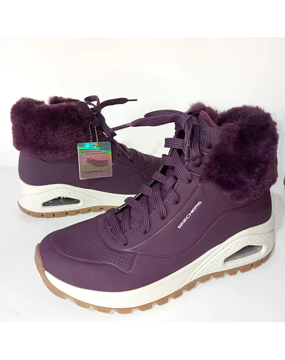 Skechers , 38