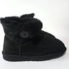 UGG Mini Bailey Button , 38 3