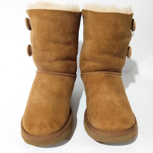 UGG Bailey Button II , 37 3