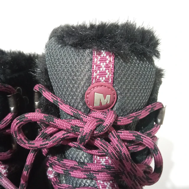 Merrell , reno , 37 4