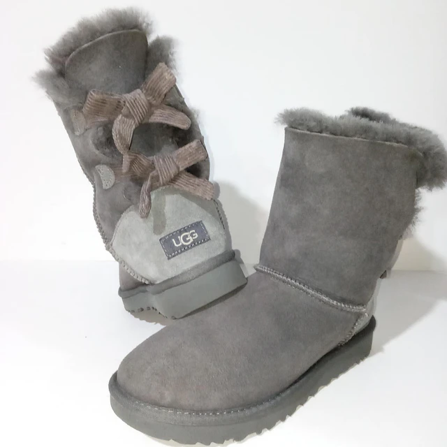 UGG Bailey Bow II , 37 1