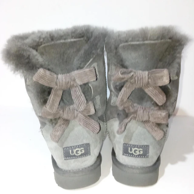 UGG Bailey Bow II , 37 4