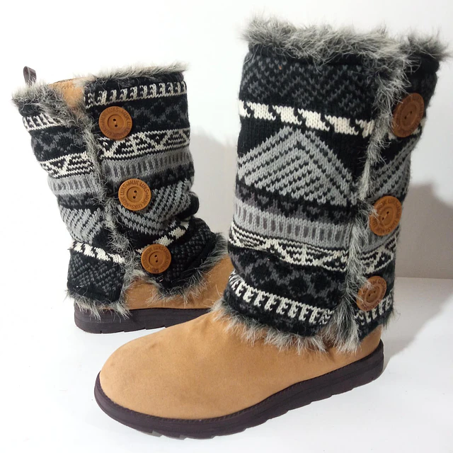 Muk Luks , 39 1