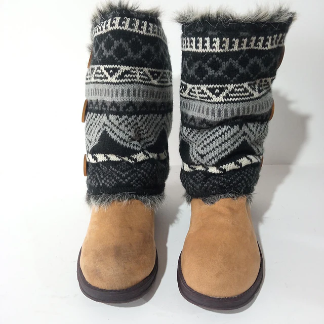 Muk Luks , 39 4