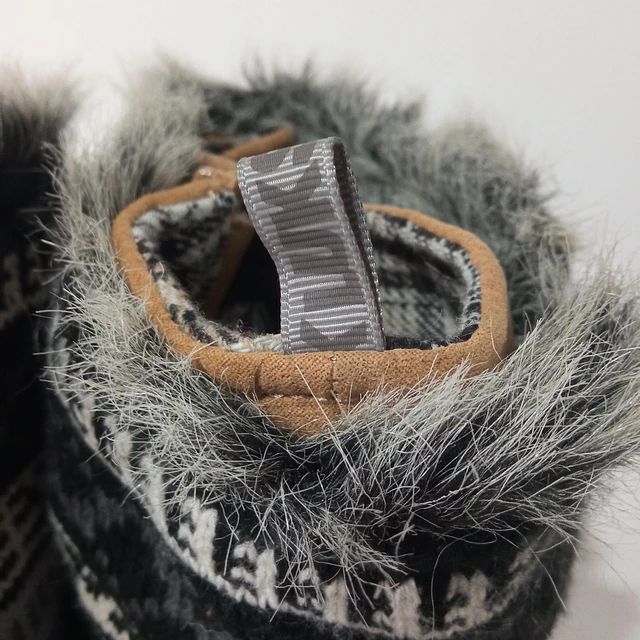 Muk Luks , 39 9