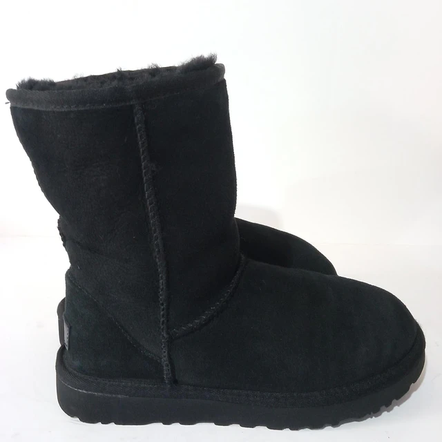 UGG Classic Short II , 36 4