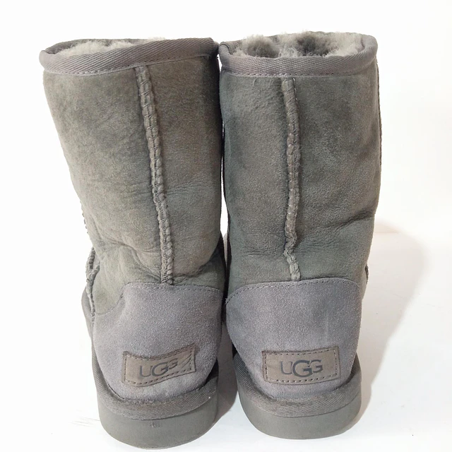UGG Classic Short II , 37 5