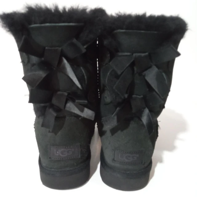 UGG Bailey Bow II , 36 4