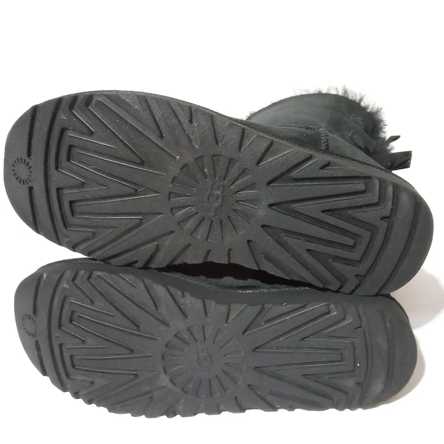 UGG Bailey Bow II , 36 7
