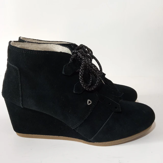 Toms , reno , 39 4
