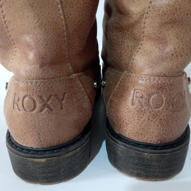 Roxy , 39 7