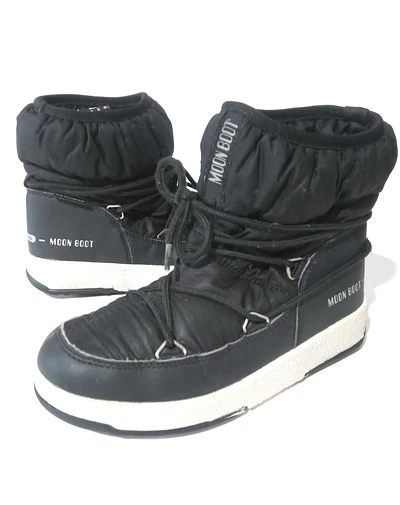 Moon Boot , 34