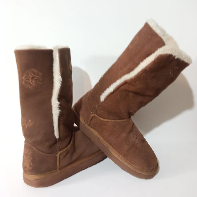 Guess , reno , 35 2