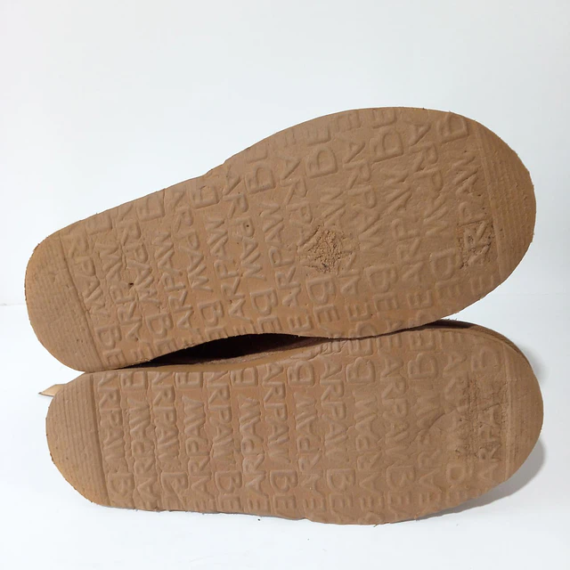Bearpaw , reno , 37 6