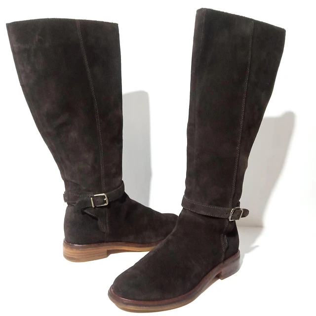 Clarks , reno , 36 1