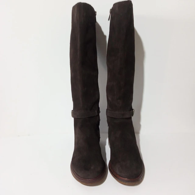 Clarks , reno , 36 3