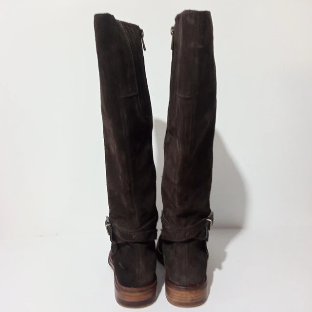 Clarks , reno , 36 7
