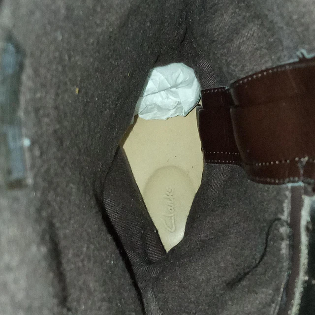 Clarks , reno , 36 9