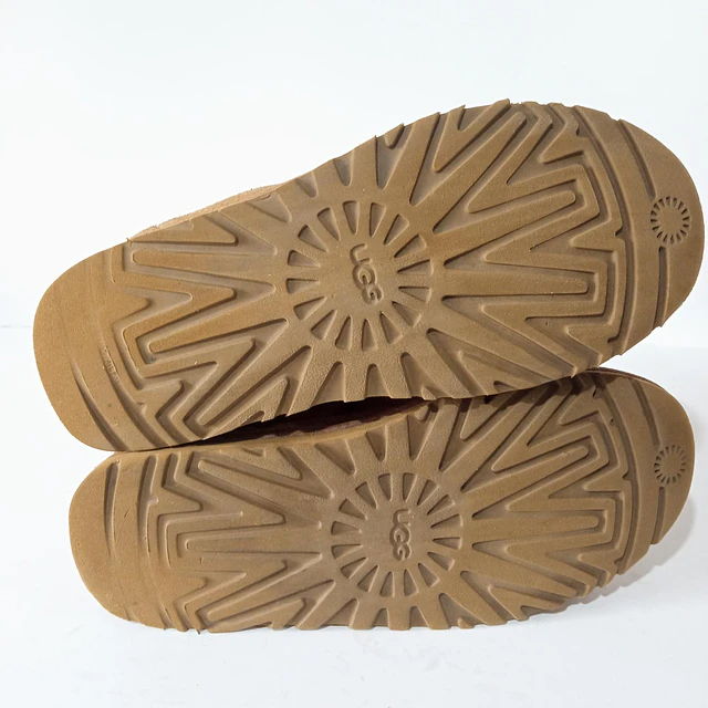 UGG Neumel , 38,5 8