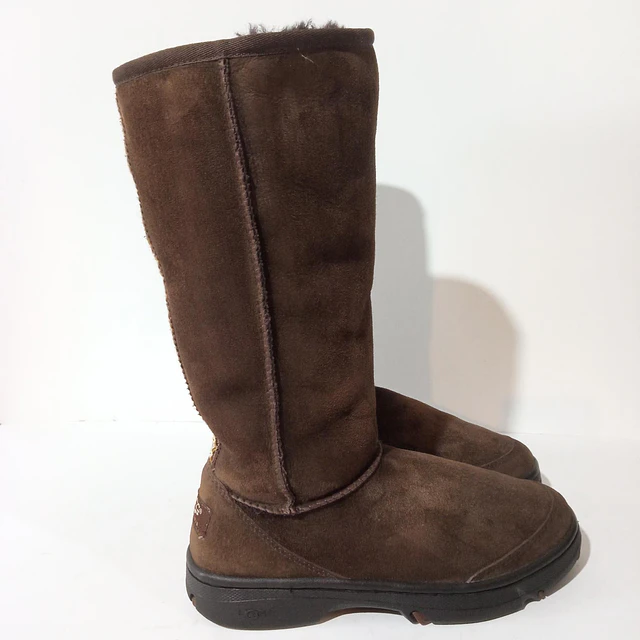 UGG Ultimate Tall , 36 4