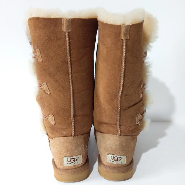 UGG Bailey Button Triplet II , 37 6