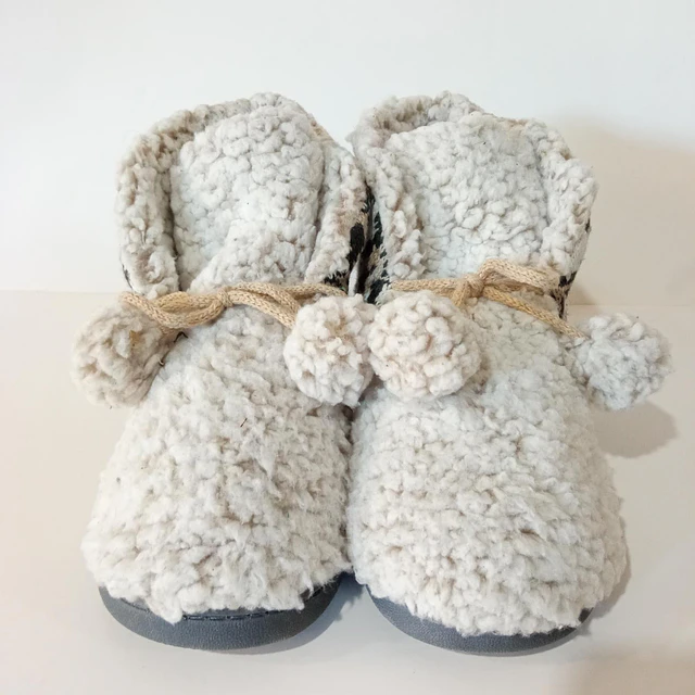 Muk Luks  , 37-38 4