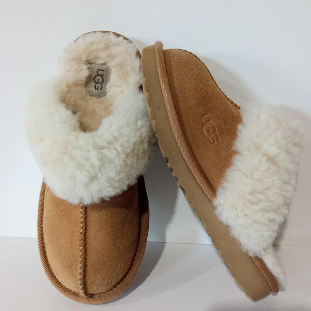 UGG , 29 1
