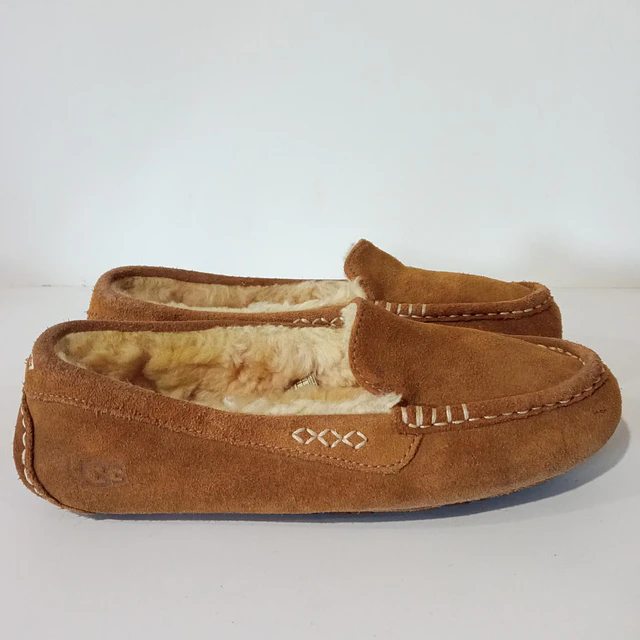 Ugg Ansley , 39 4