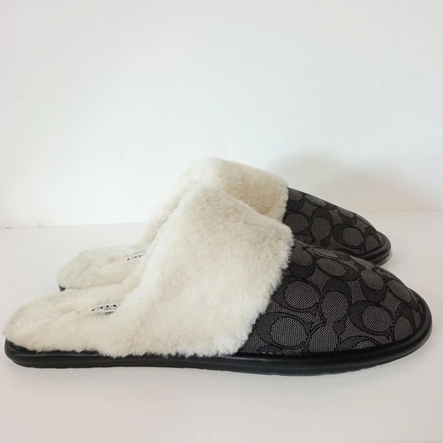 Coach , 39 3
