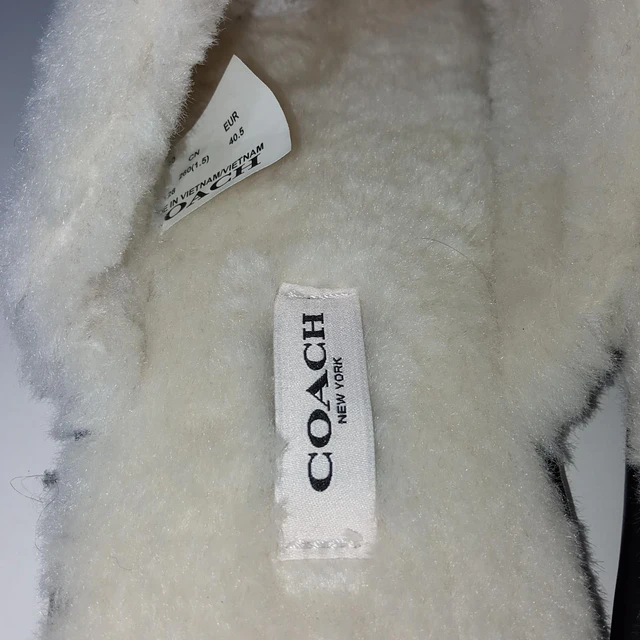 Coach , 39 5
