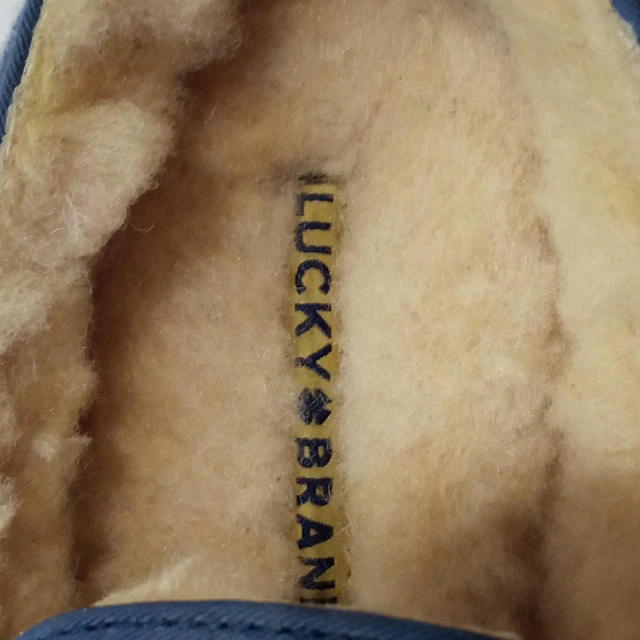 Lucky Brand , 38 2