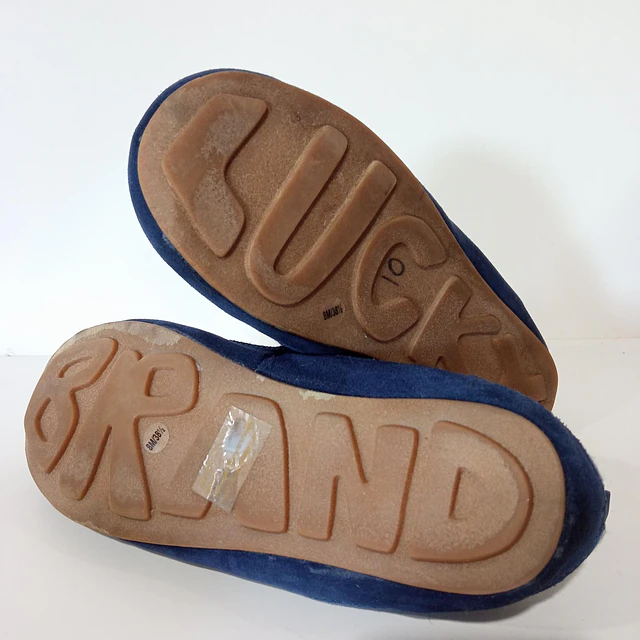 Lucky Brand , 38 6