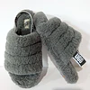 UGG Fluff Yeah , 35,5 1