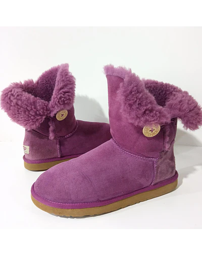 UGG Bailey Button II , 40