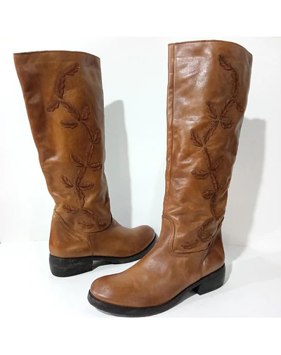 Sundance , cuero , 40 